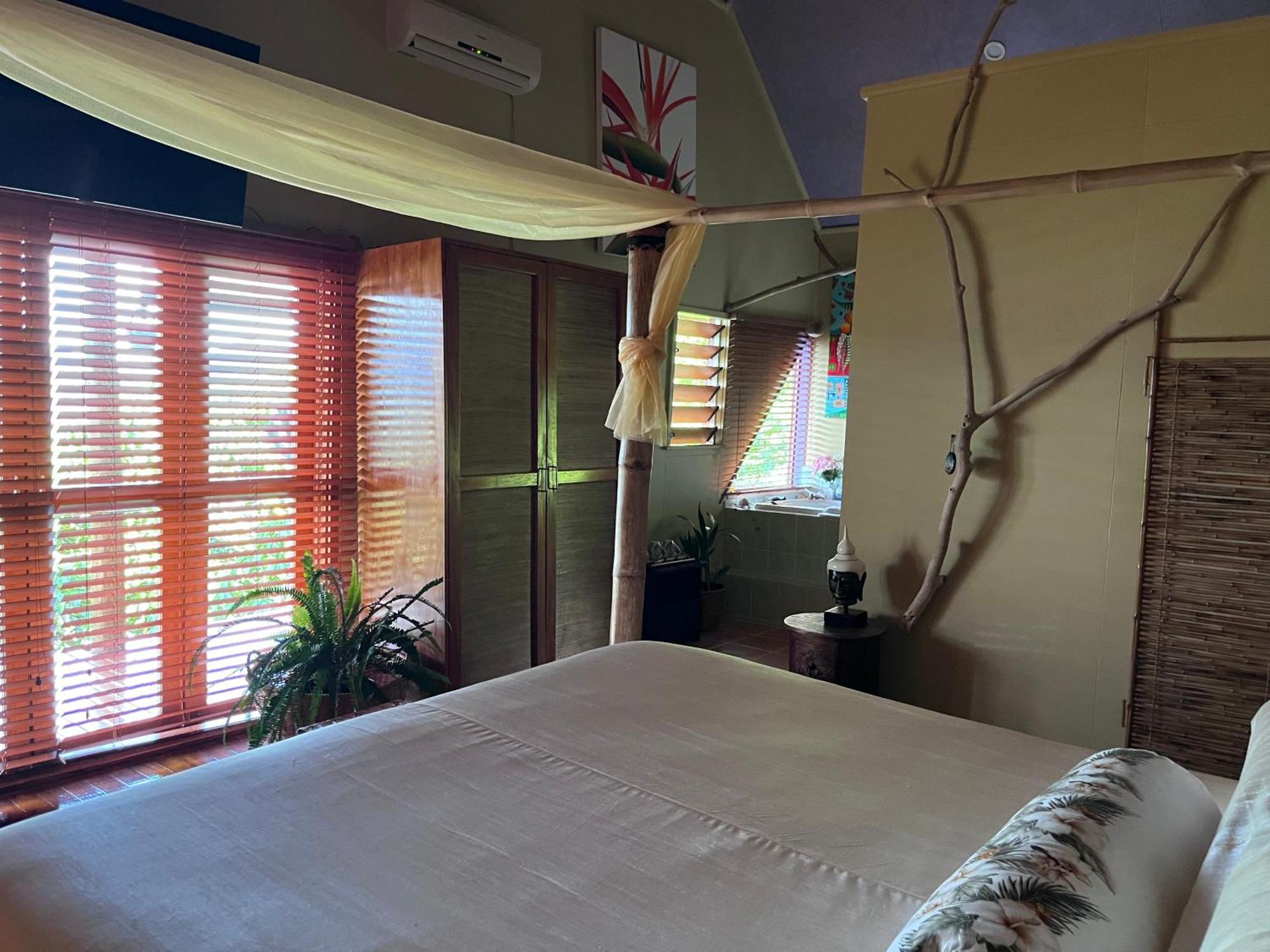 סאבוסאבו Naveria Heights Lodge מראה חיצוני תמונה
